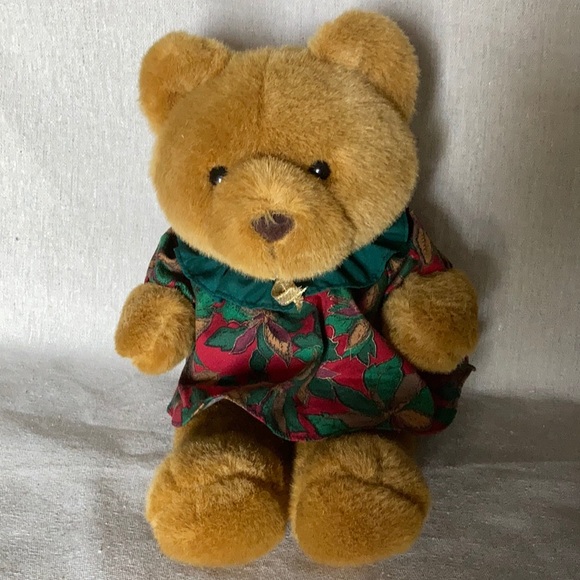 Commonwealth Other - 1992 bear Commonwealth baby plush bear